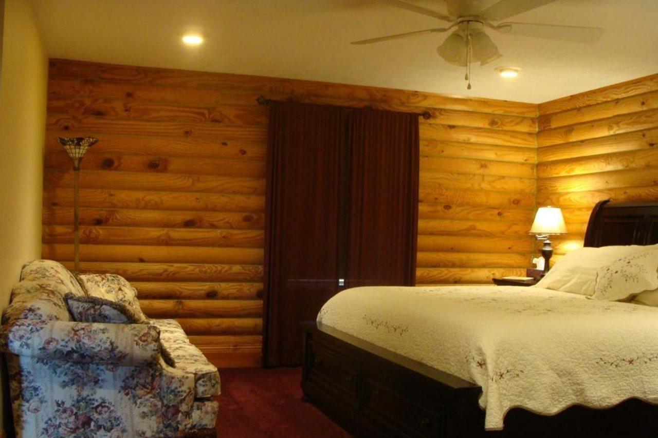 A Breath Of Heaven B&B Traverse City Exterior photo